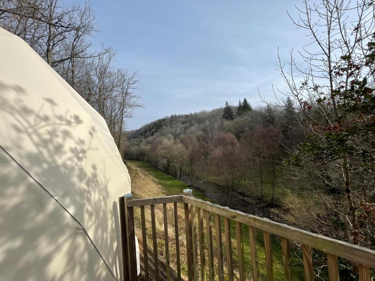 Camping Moulin De Chaules Saint-Constant Exterior photo
