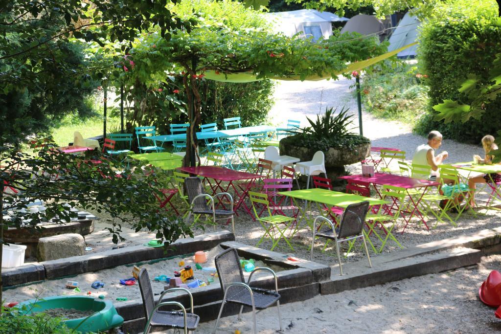 Camping Moulin De Chaules Saint-Constant Exterior photo